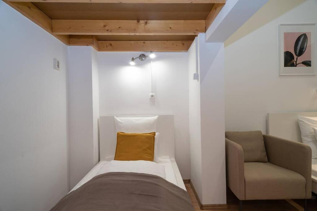 Best Located, 150 M2 5 Bedrooms Apt., 布达佩斯 外观 照片